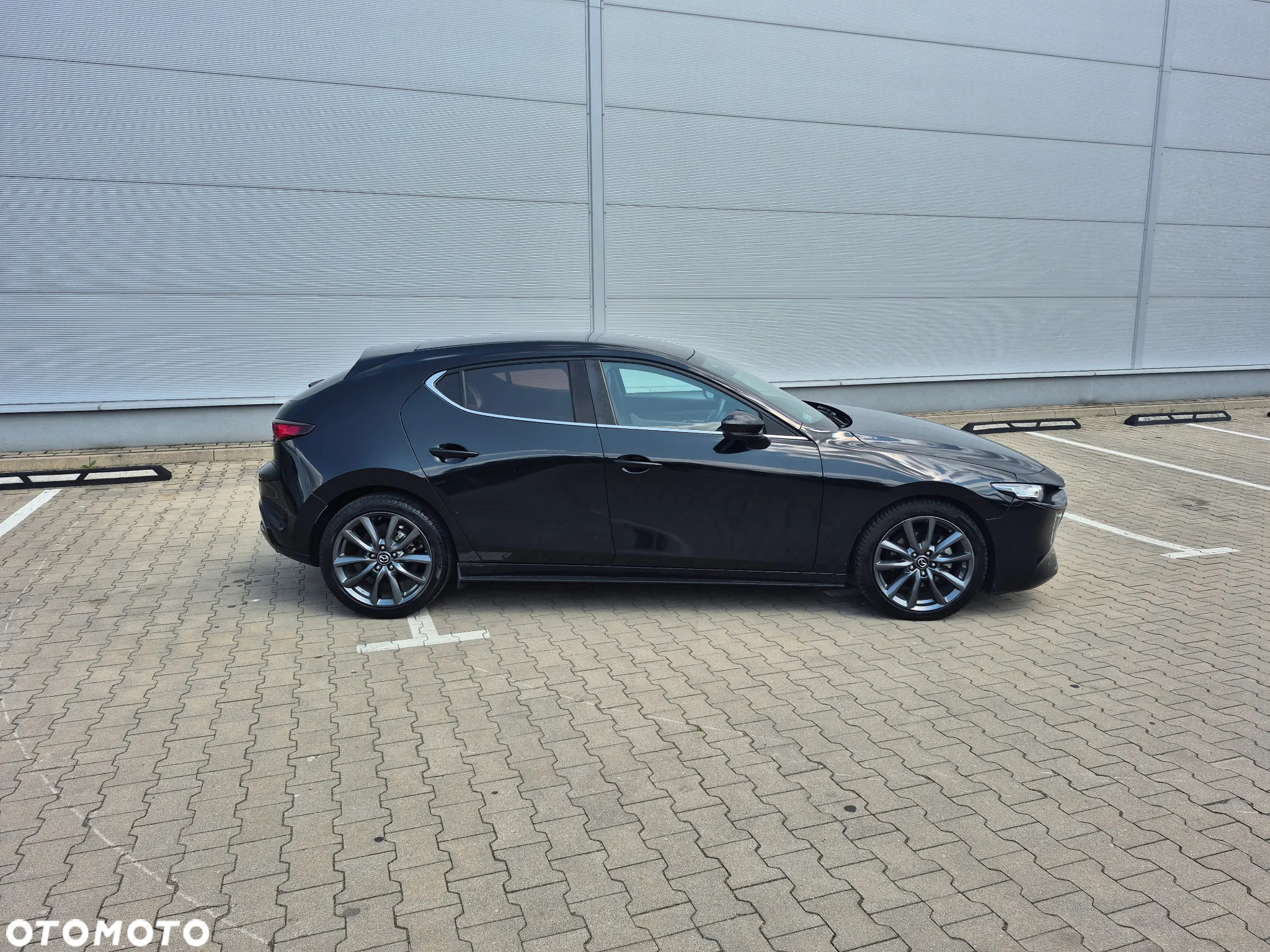 Mazda 3 - 5