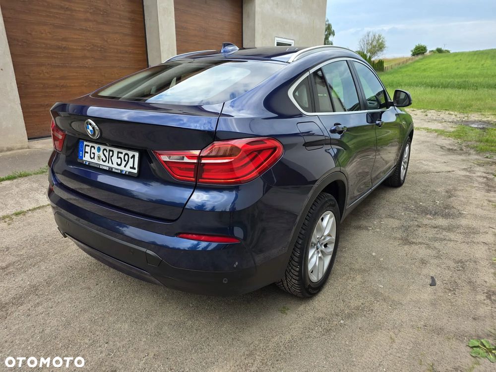 BMW X4 xDrive20d - 38