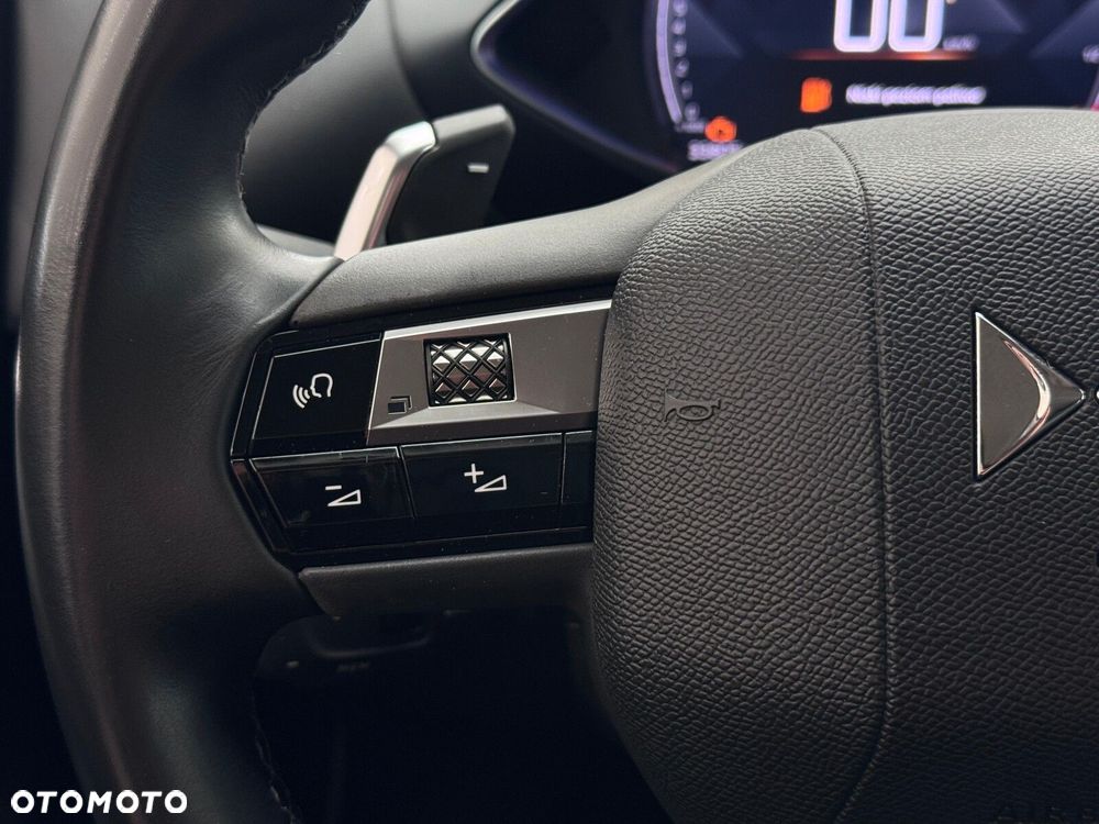 DS Automobiles DS 3 Crossback 1.2 PureTech Grand Chic - 22