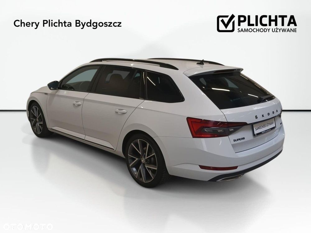Skoda Superb 2.0 TDI SCR 4x4 Sportline DSG - 8