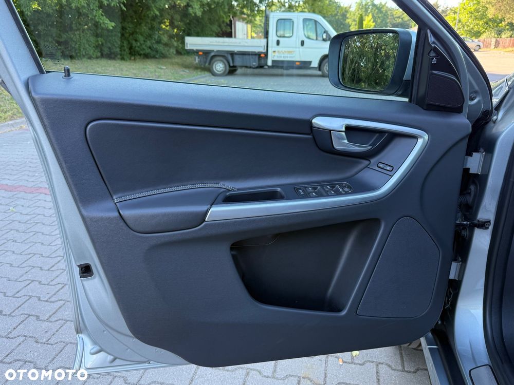 Volvo XC 60 - 17