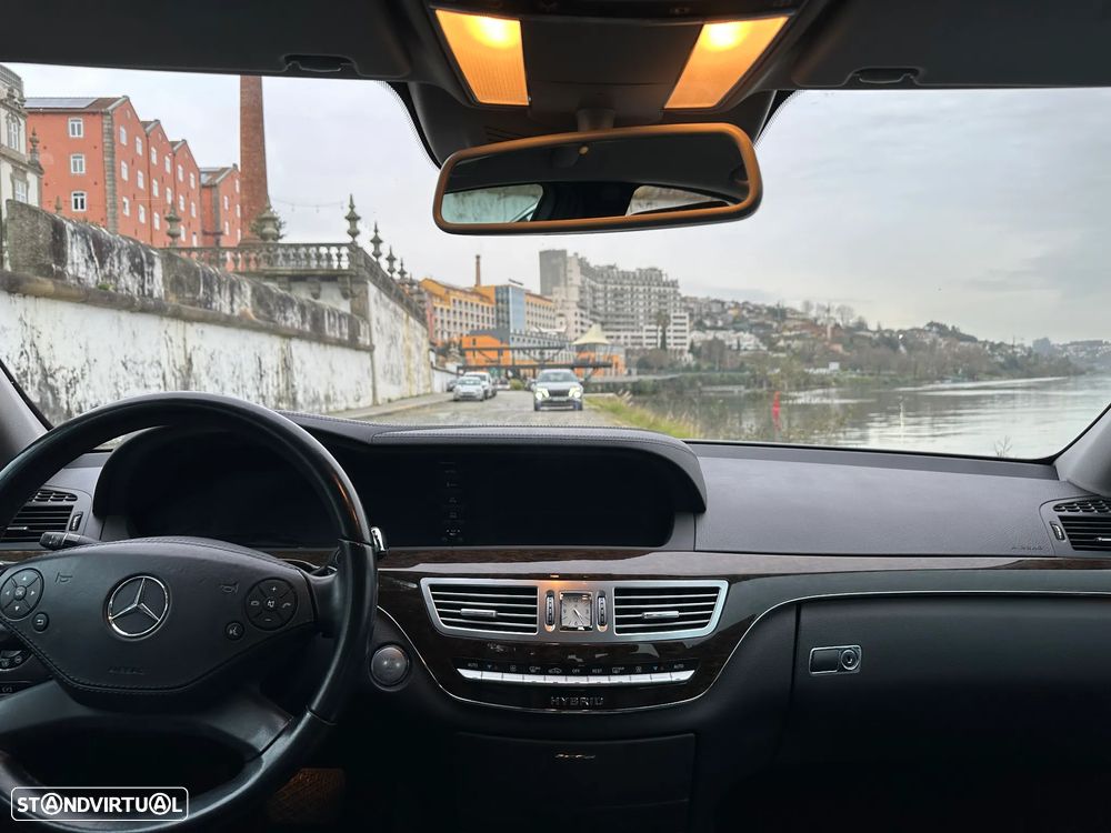 Mercedes-Benz S 400 Hybrid - 24