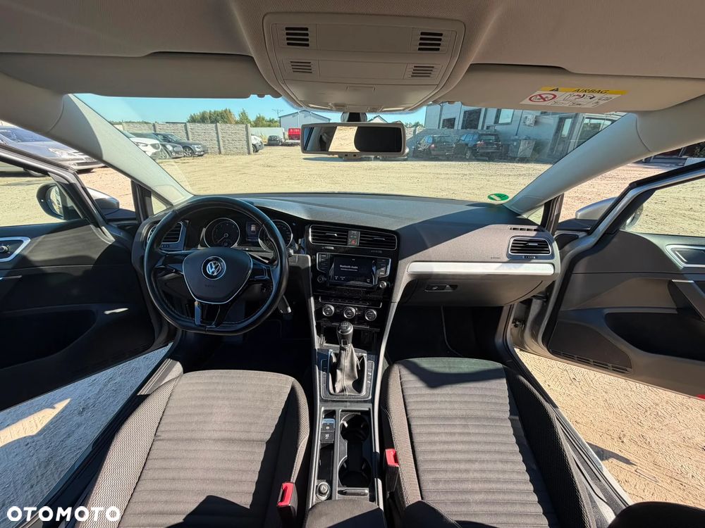 Volkswagen Golf 1.2 TSI BMT Trendline - 19