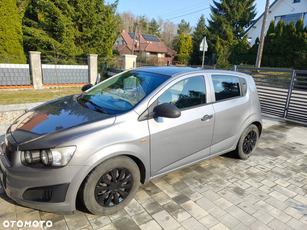 Chevrolet Aveo 1.2 LS - 1