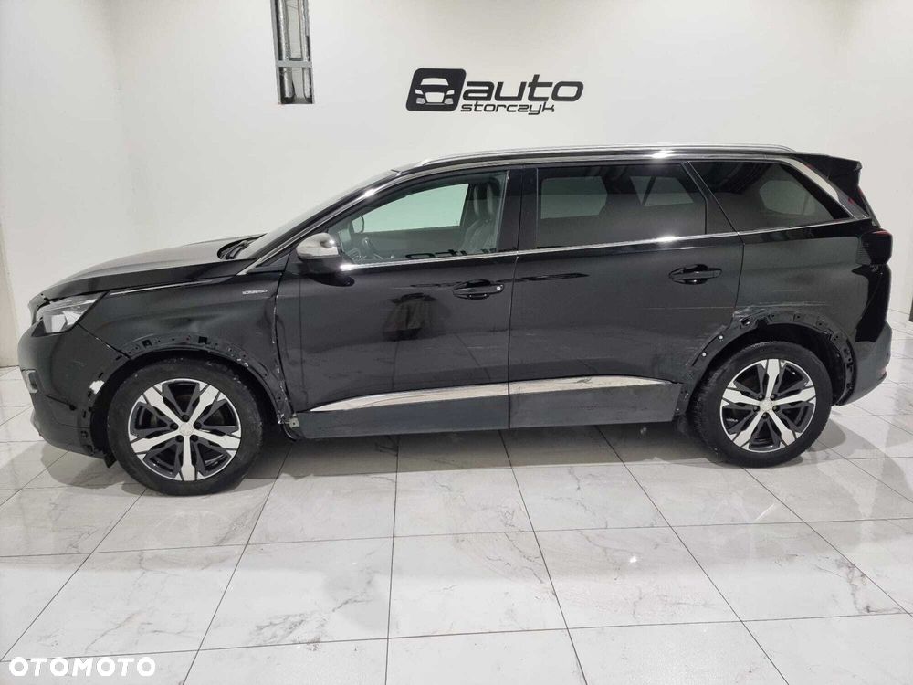 Peugeot 5008 - 10