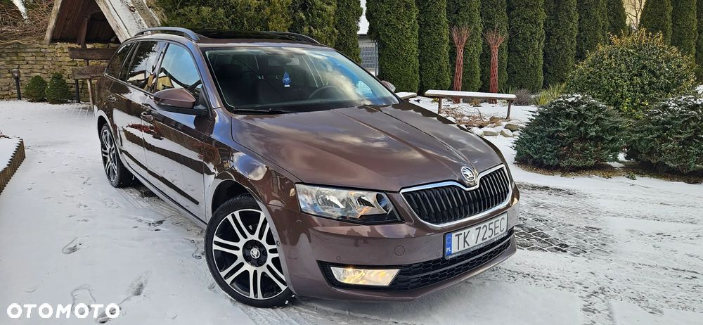 Skoda Octavia 2.0 TDI DSG Ambition - 2