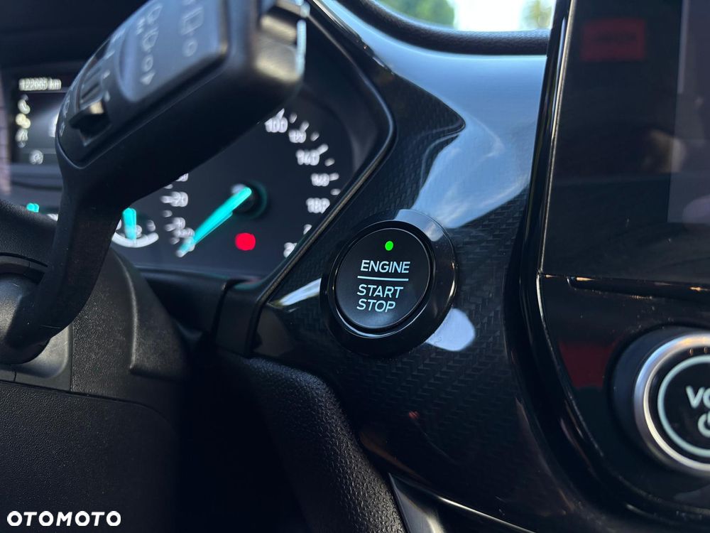 Ford Fiesta 1.0 EcoBoost S&S ST-LINE - 35