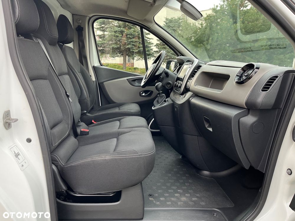 Renault Trafic - 9