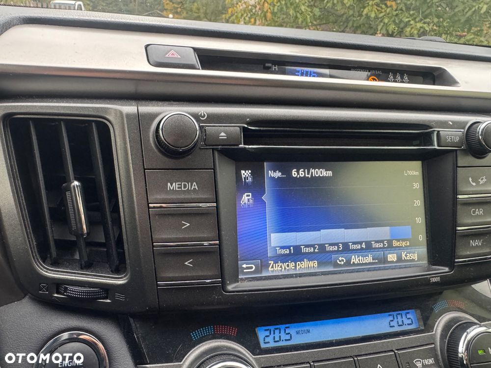 Toyota RAV4 - 28