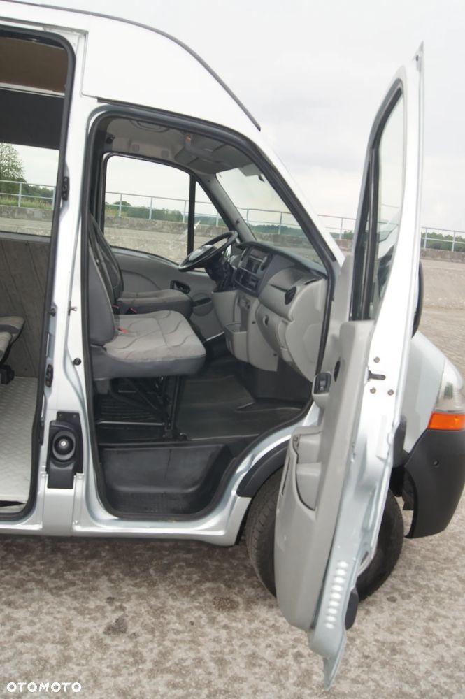 Renault Master L3H2-Doka 6-osób - 12