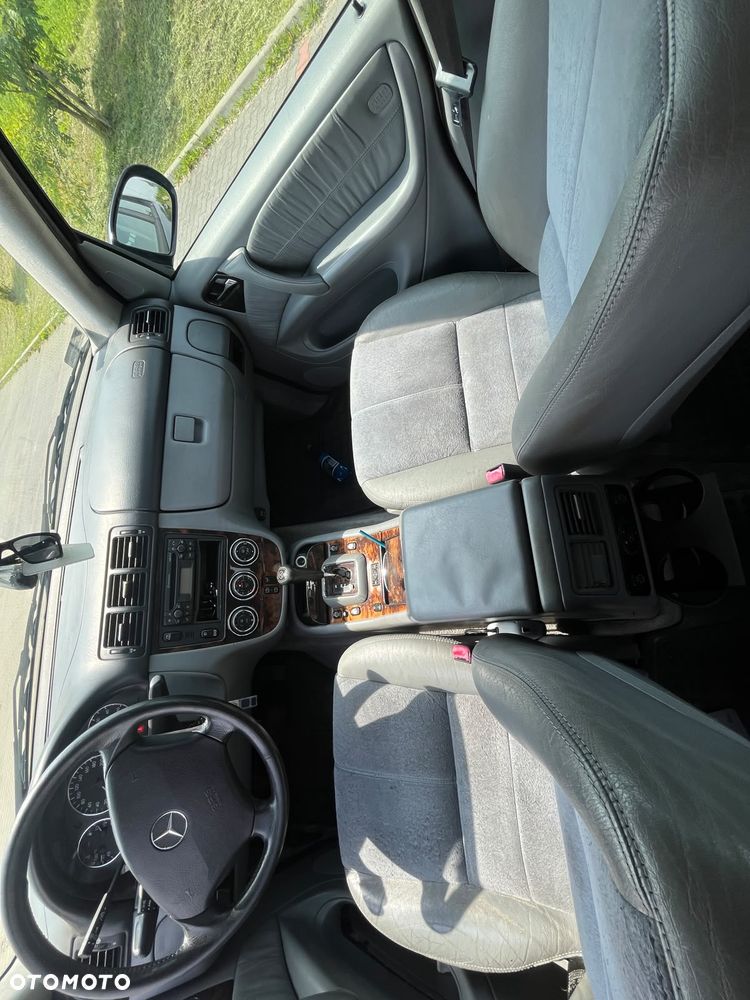 Mercedes-Benz ML - 12