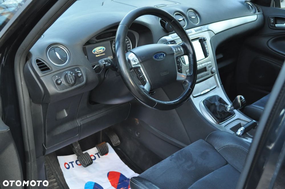 Ford S-Max 2.0 TDCi Titanium - 17