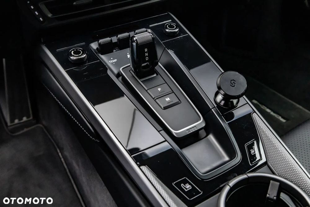 Porsche 911 Carrera 4 PDK - 28