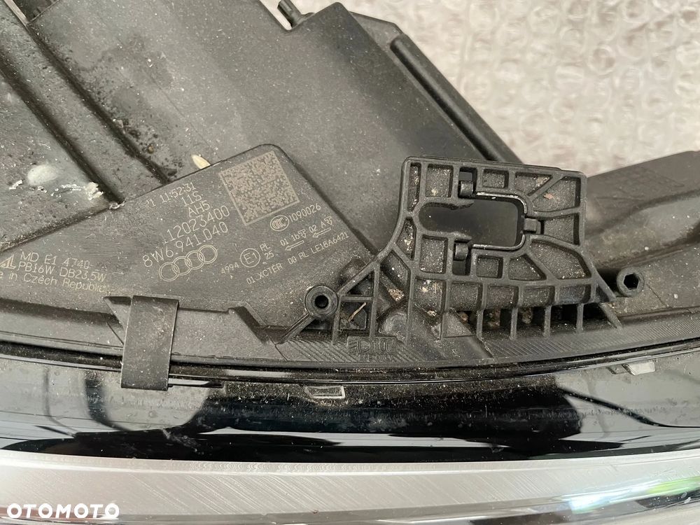 Audi A5 F5 8W 8W6 Lift reflektor prawy lampa matrix 8W6941040 - 5