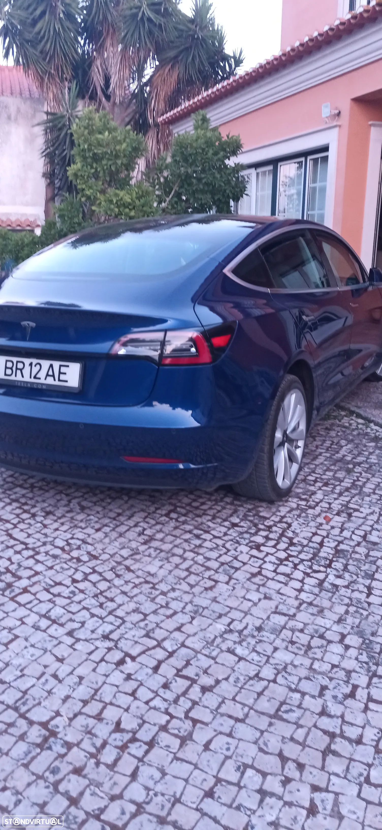 Tesla Model 3 Standard Range Plus RWD - 1