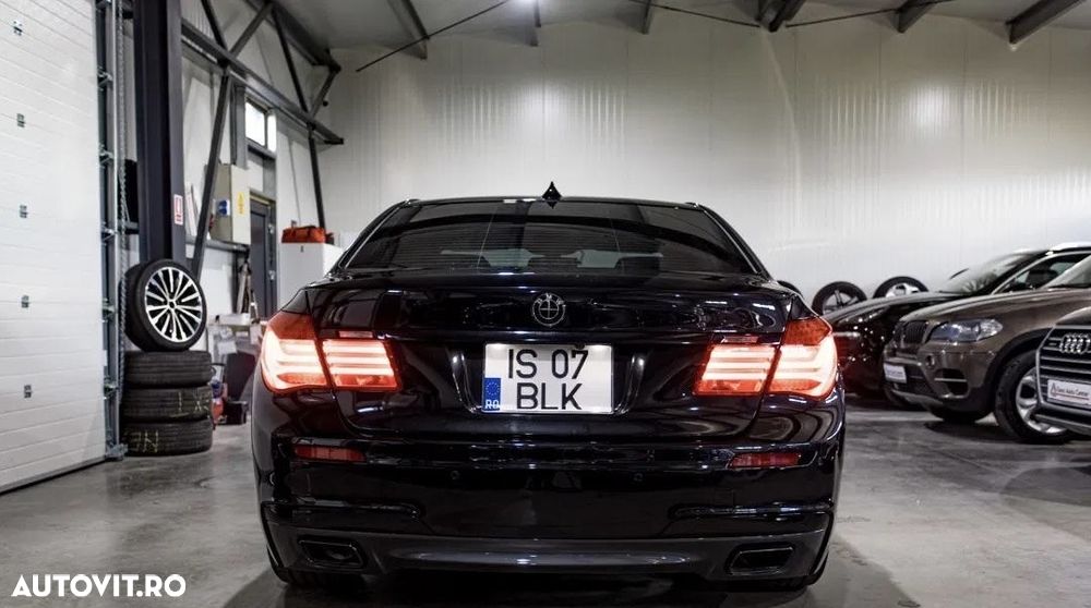 BMW Seria 7 740i - 3