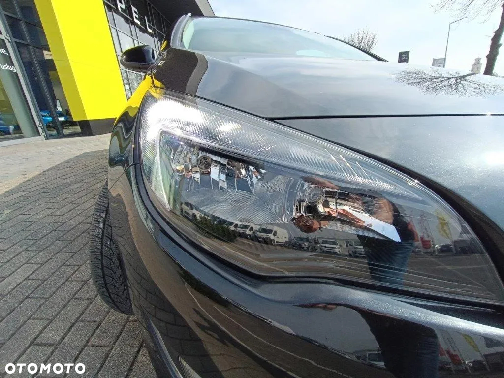 Opel Astra 1.6 D (CDTI) Start/Stop Sports Tourer Dynamic - 10
