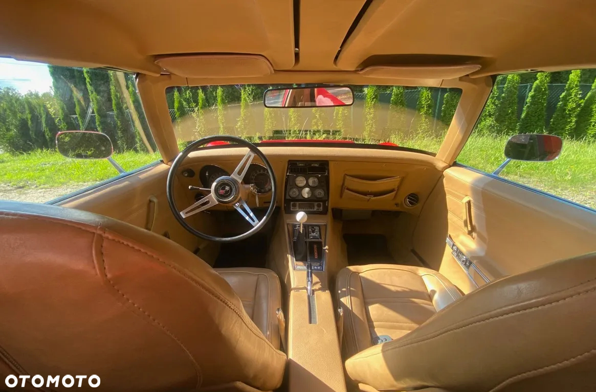 Chevrolet Corvette - 2