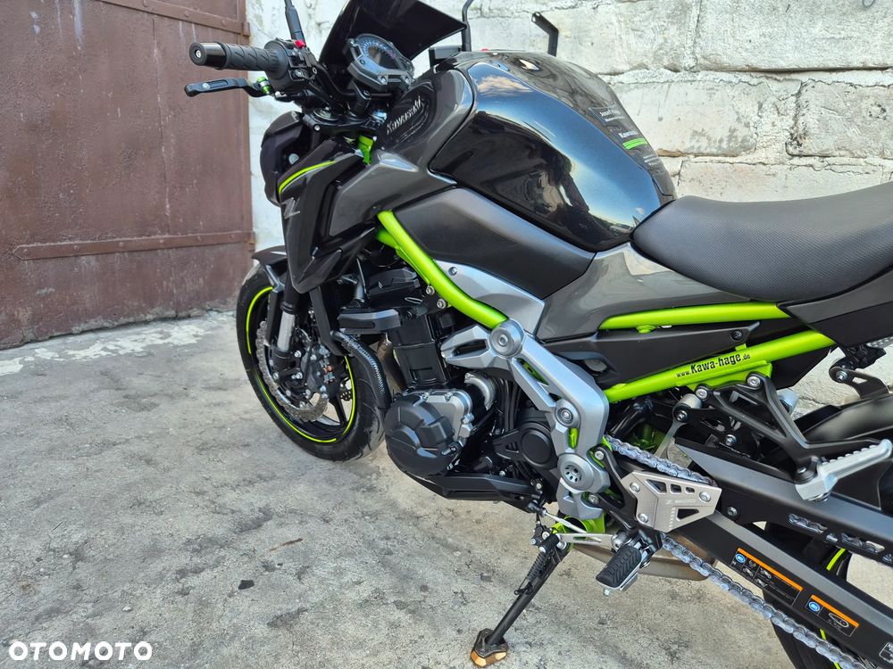 Kawasaki Z 900 - 23