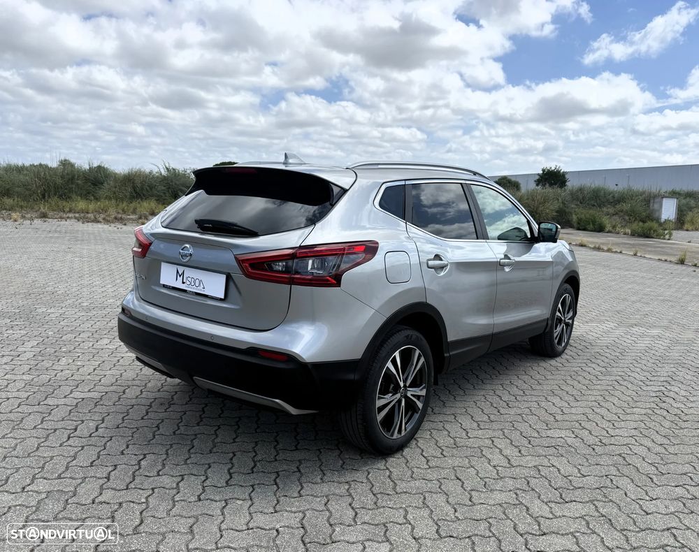 Nissan Qashqai 1.2 DIG-T N-Connecta 18 Xtronic - 6