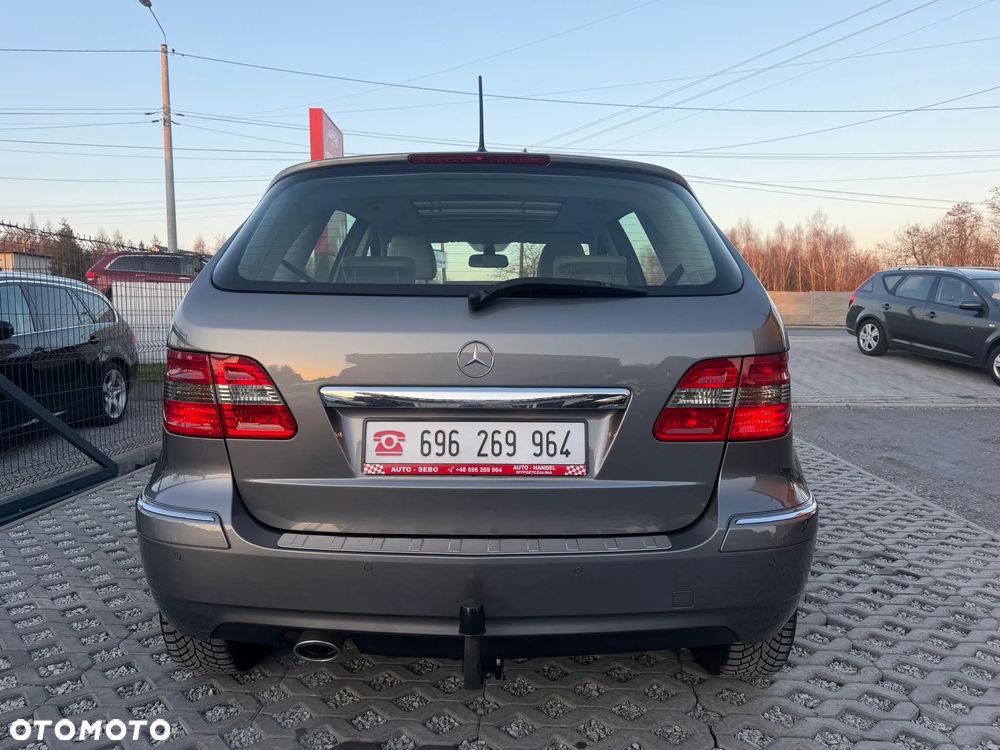 Mercedes-Benz Klasa B 200 Autotronic Grand Edition - 6