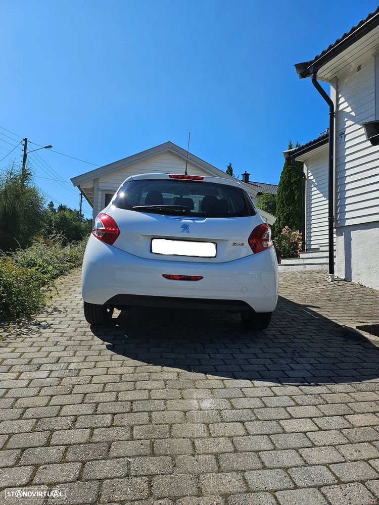 Peugeot 208 1.2 VTi Allure - 3