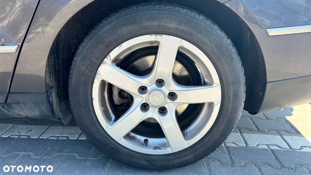 Volkswagen Passat 2.0 TDI DPF DSG Comfortline - 6
