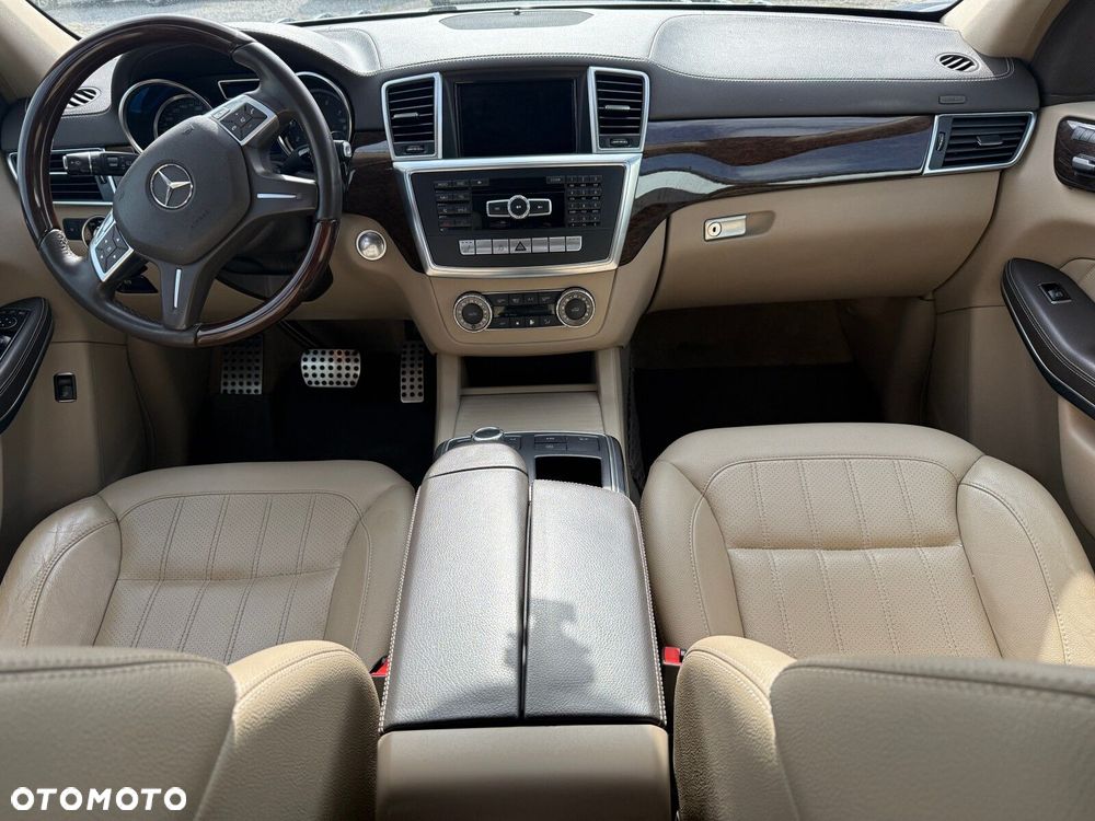 Mercedes-Benz GL - 15