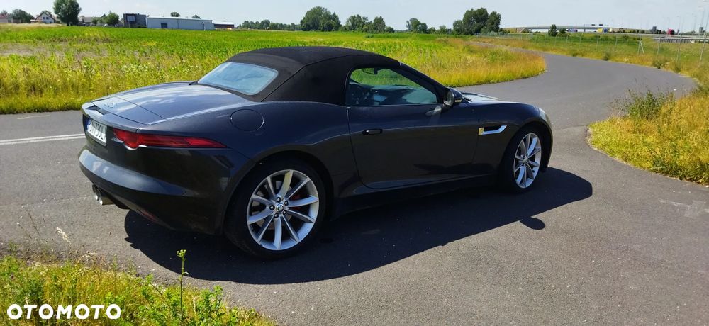 Jaguar F-Type - 3