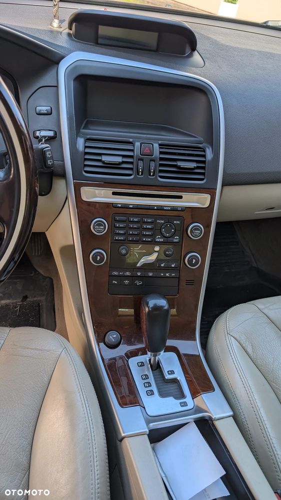 Volvo XC 60 - 16