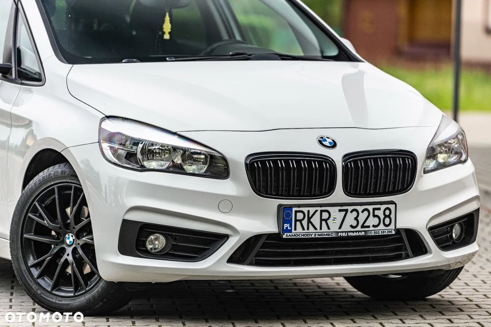BMW Seria 2 218d Sport-Aut - 5
