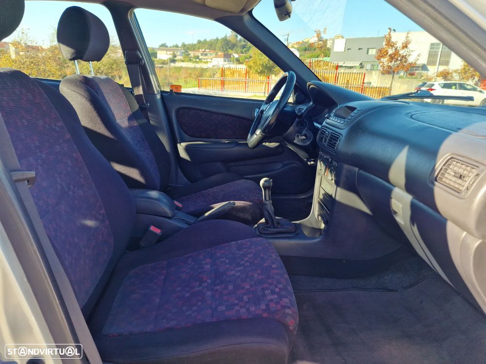 Toyota Corolla L/B 1.6 G6 AC - 9