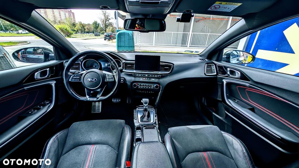Kia ProCeed - 9