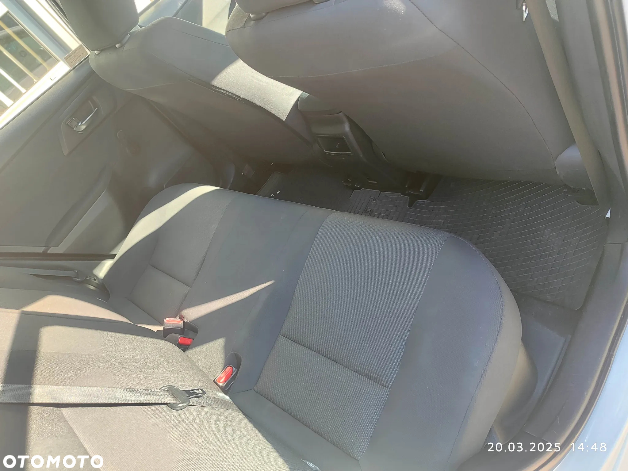 Toyota Auris Hybrid 135 Comfort - 10