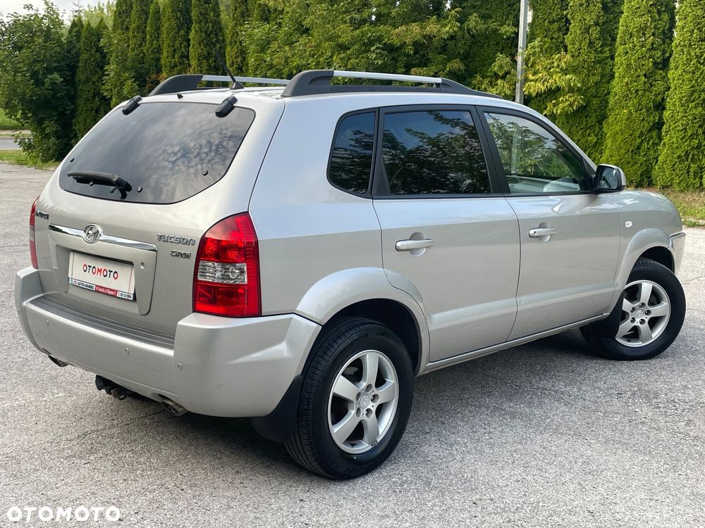 Hyundai Tucson - 2