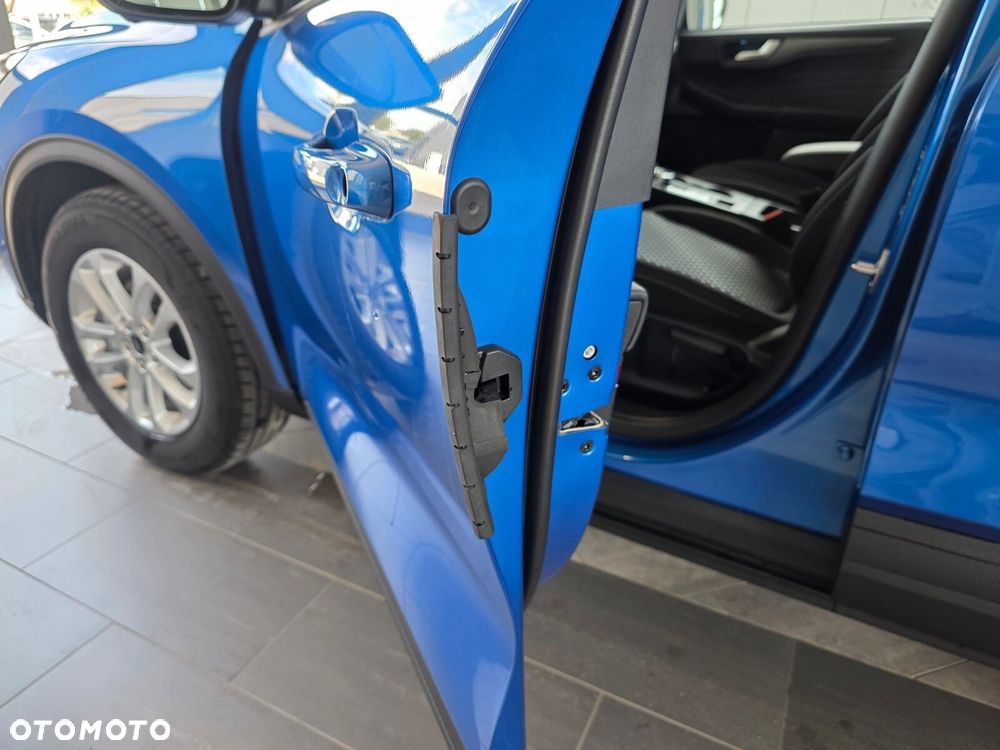 Ford Kuga - 14