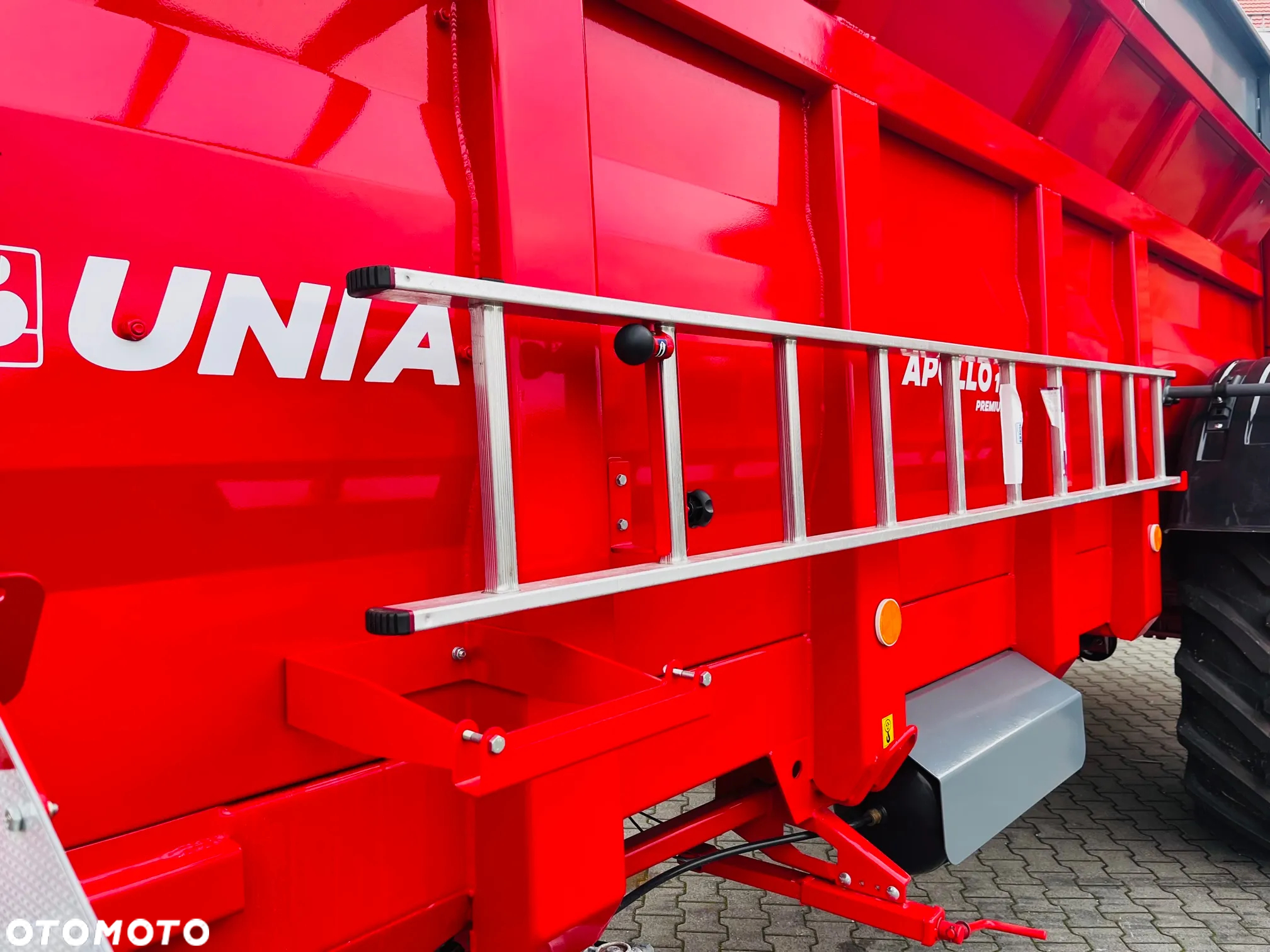 Unia Apollo 16 Premium dostępny od ręki - 24