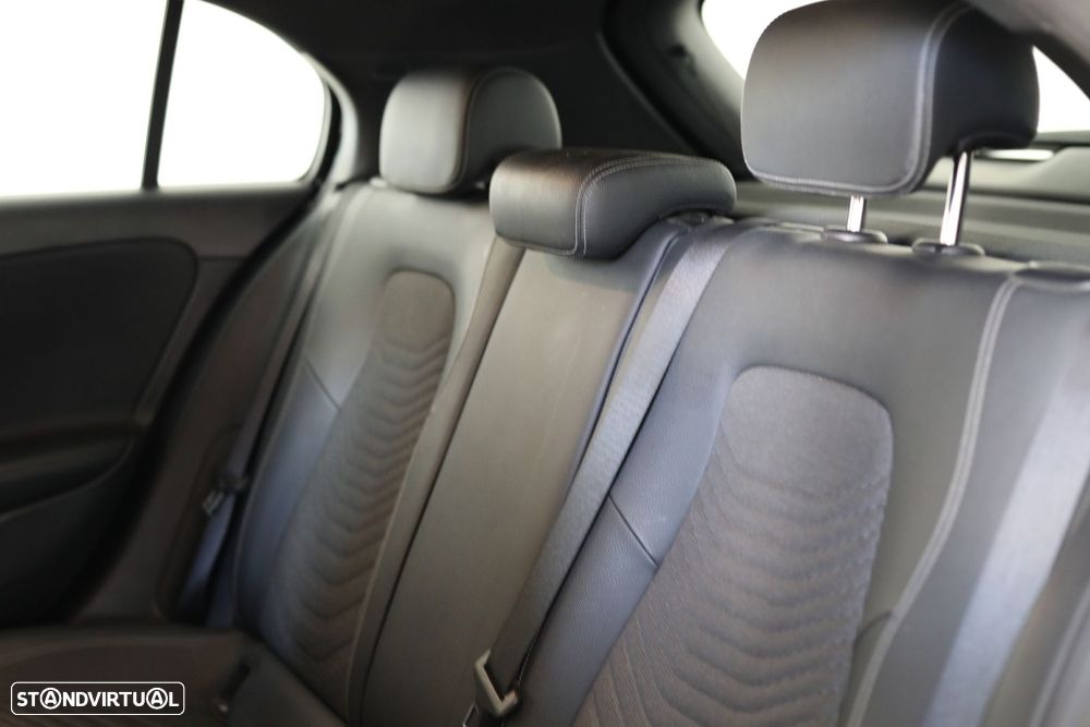 Mercedes-Benz A 180 d Style Aut. - 18