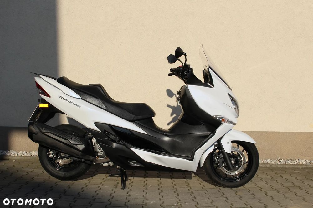 Suzuki Burgman - 1