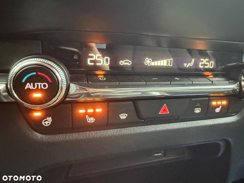 Mazda CX-30 2.0 mHEV Exclusive-Line 2WD - 30