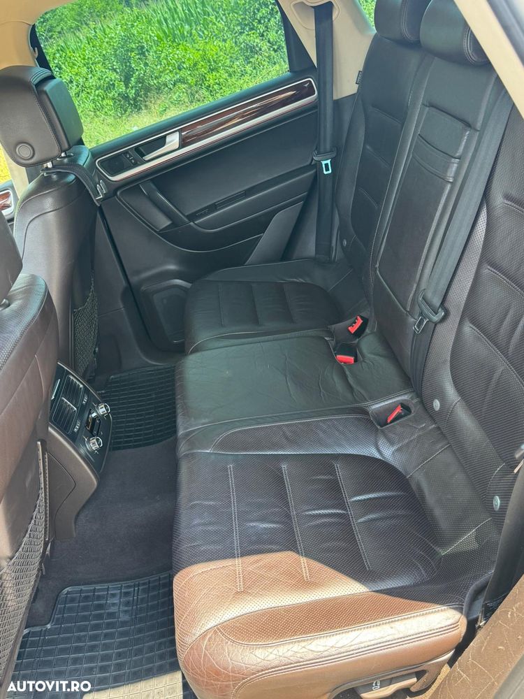 Volkswagen Touareg - 9