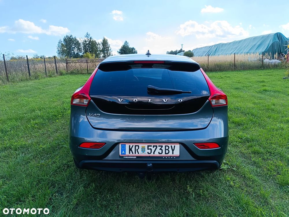 Volvo V40 D2 Momentum - 6