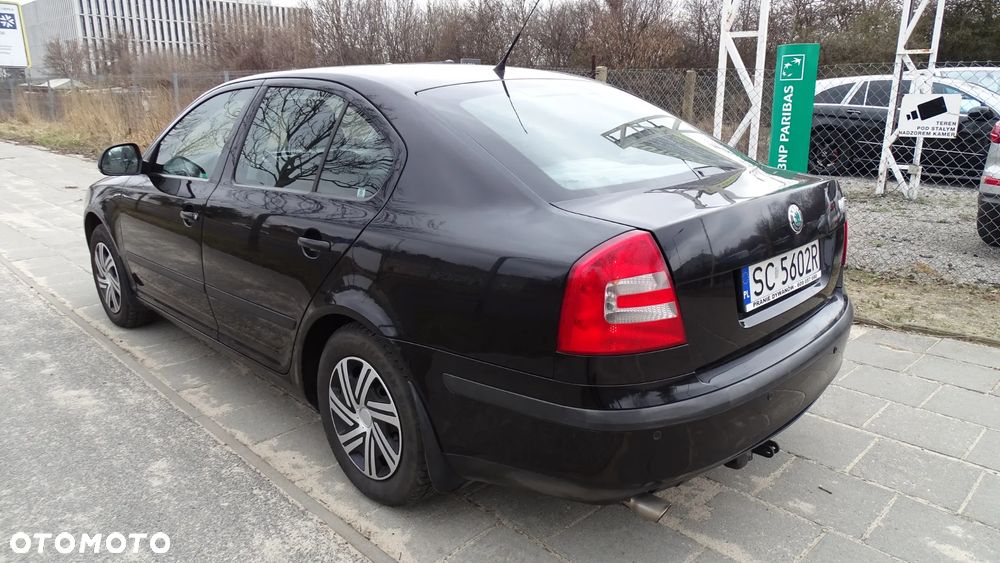 Skoda Octavia 1.6 Active - 5