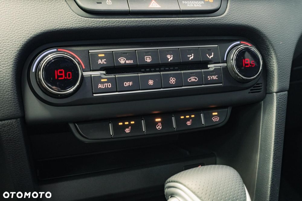 Kia ProCeed 1.5 T-GDI GT Line DCT - 26