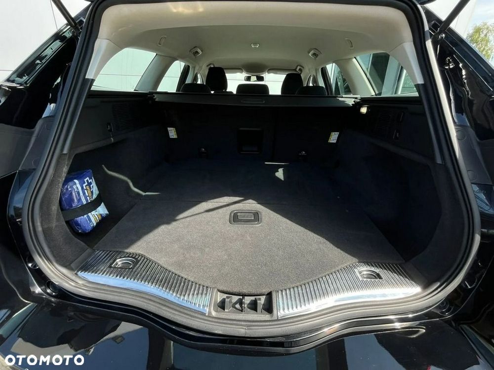 Ford Mondeo SW 2.0 TDCi Trend PowerShift - 11