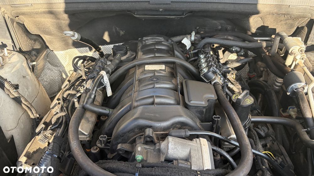 Jeep Grand Cherokee 5.7 V8 HEMI 4WD Automatik S - 29