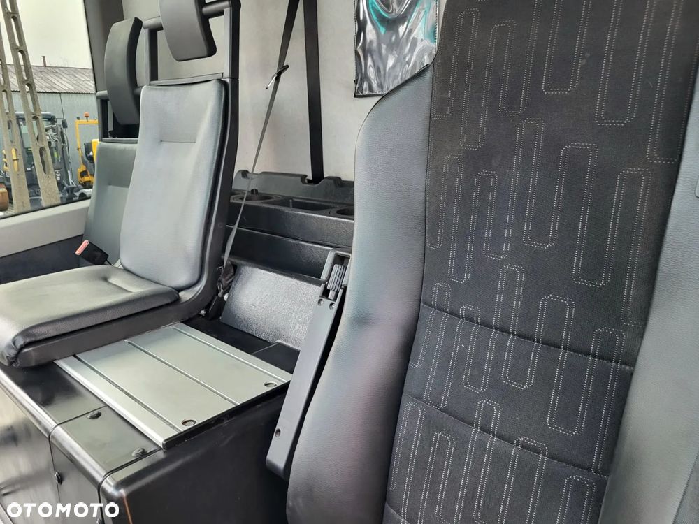 Mercedes-Benz Econic 2630 dwukomorowa - 21