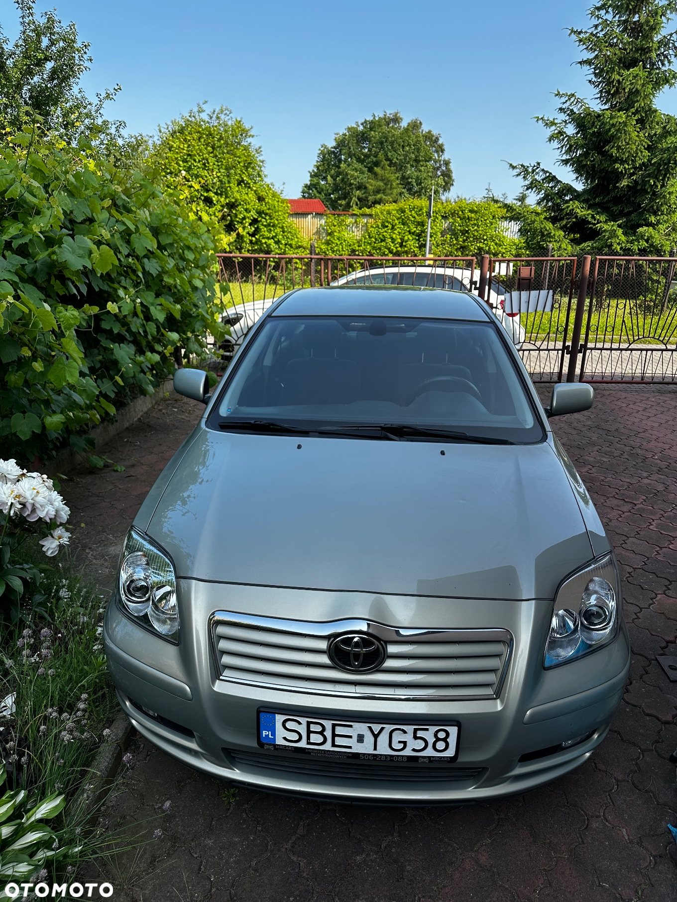 Toyota Avensis 1.8 VVT-i Sol - 12