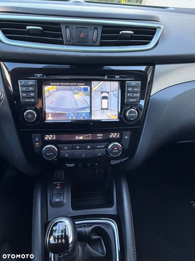 Nissan Qashqai 1.5 dCi N-Connecta - 18