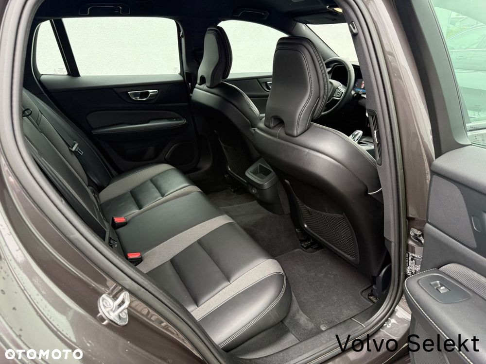 Volvo V60 - 35
